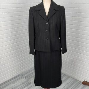 Stresa Skirt Suit Women 12P Black White Chalk Stripe Classic Career NWT 2pc